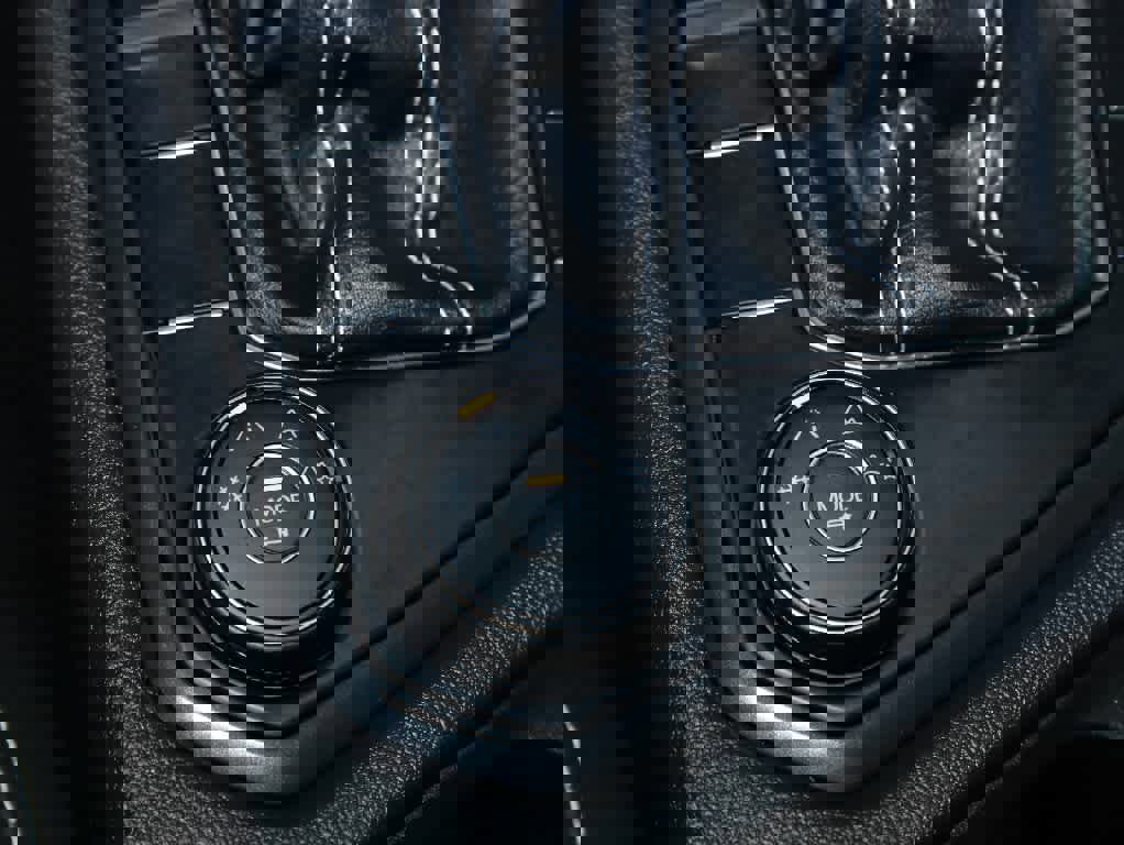 Certified 2023 Volkswagen Tiguan SE image 28