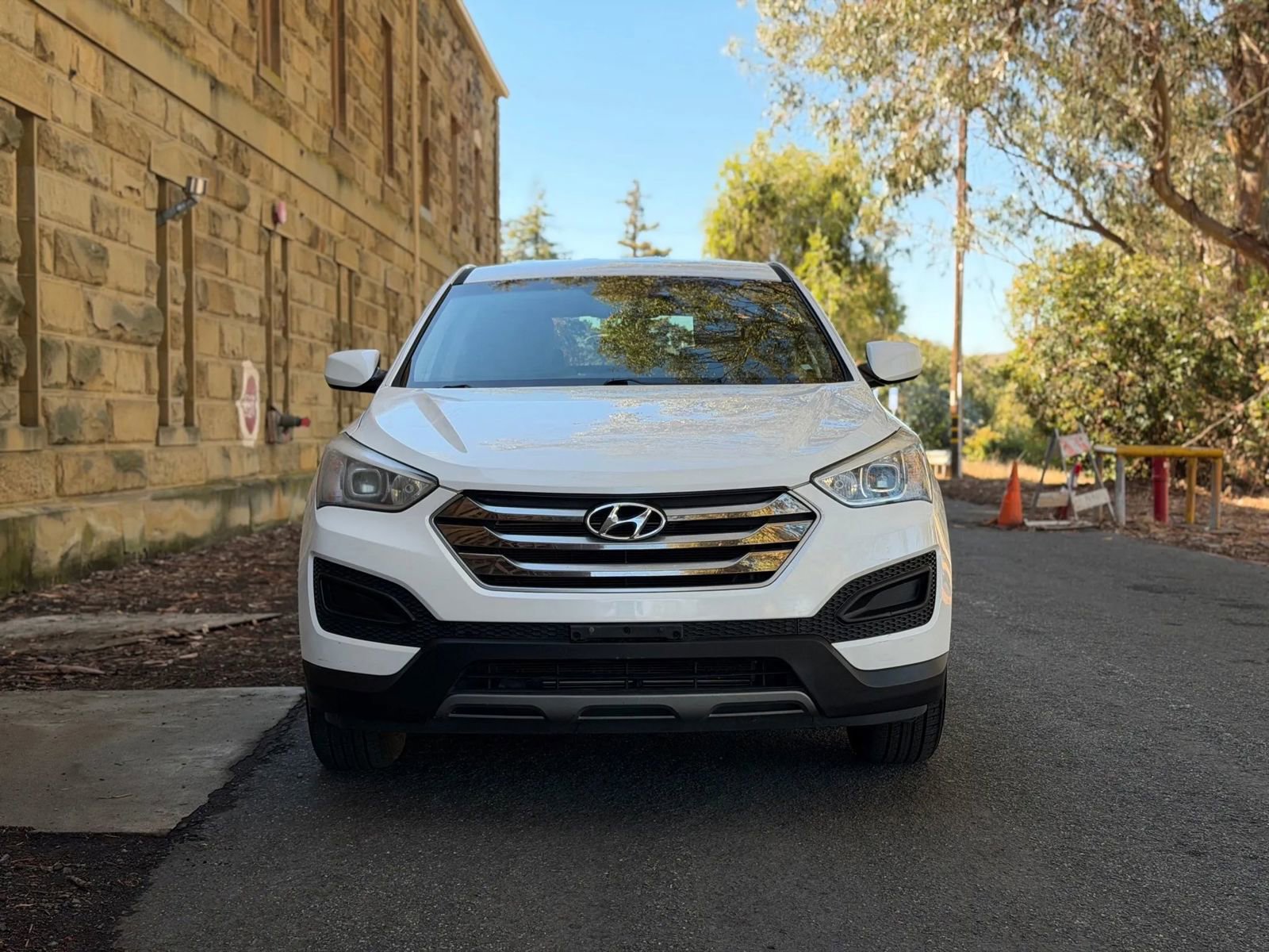 Used 2016 Hyundai Santa Fe Sport image 9
