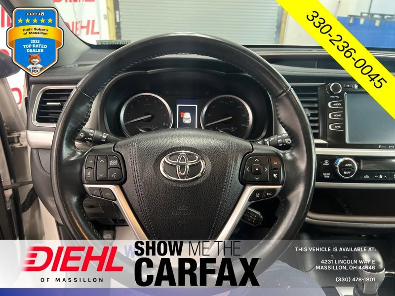 Used 2018 Toyota Highlander XLE AWD/4WD image 27
