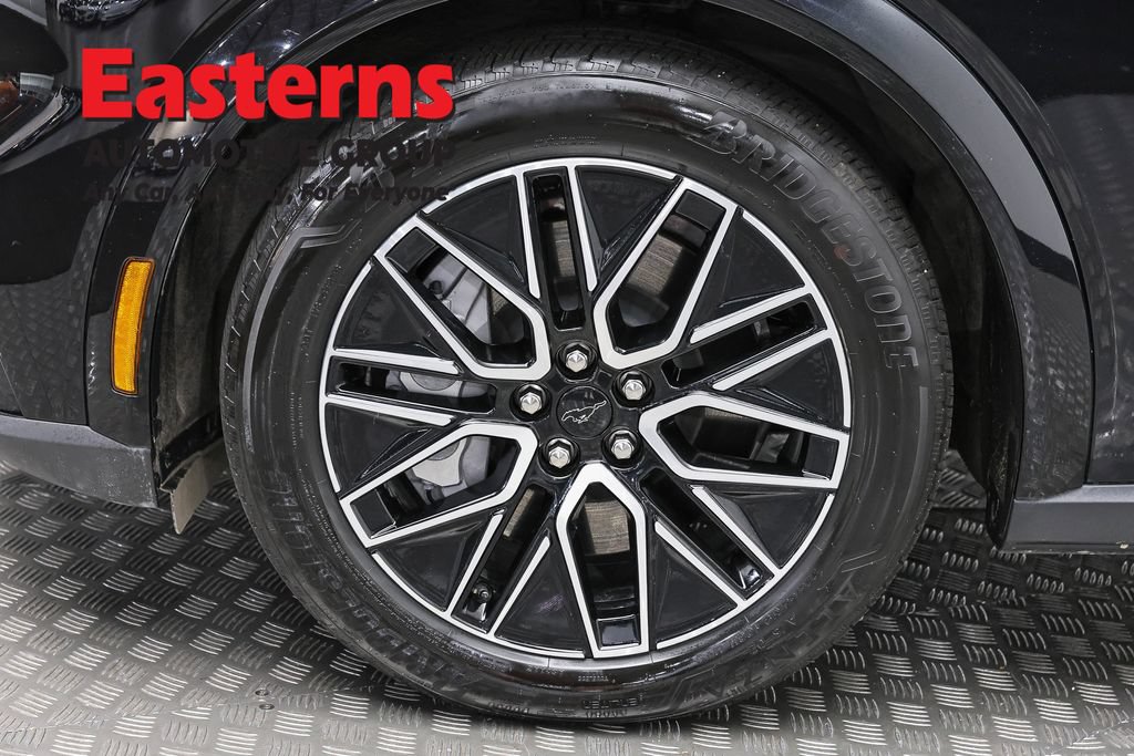 Used 2025 Ford Mustang Mach-E Premium AWD/4WD image 34