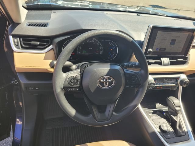 Used 2025 Toyota RAV4 XLE w/ Convenience Package AWD/4WD image 30