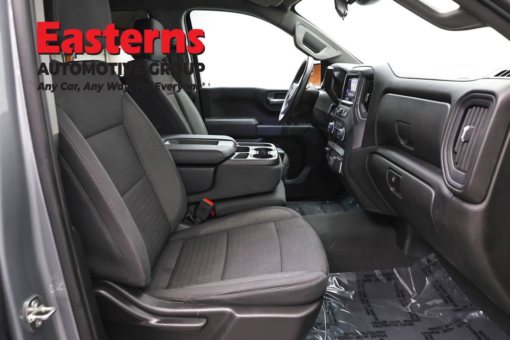 Used 2024 Chevrolet Silverado 1500 Custom AWD/4WD image 24