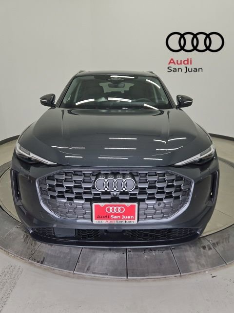 Certified 2025 Audi Q5 Premium Plus w/ Premium Plus image 2