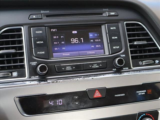 Used 2016 Hyundai Sonata SE FWD image 18