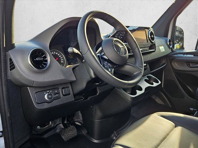 New 2026 Mercedes-Benz Sprinter 2500 image 3