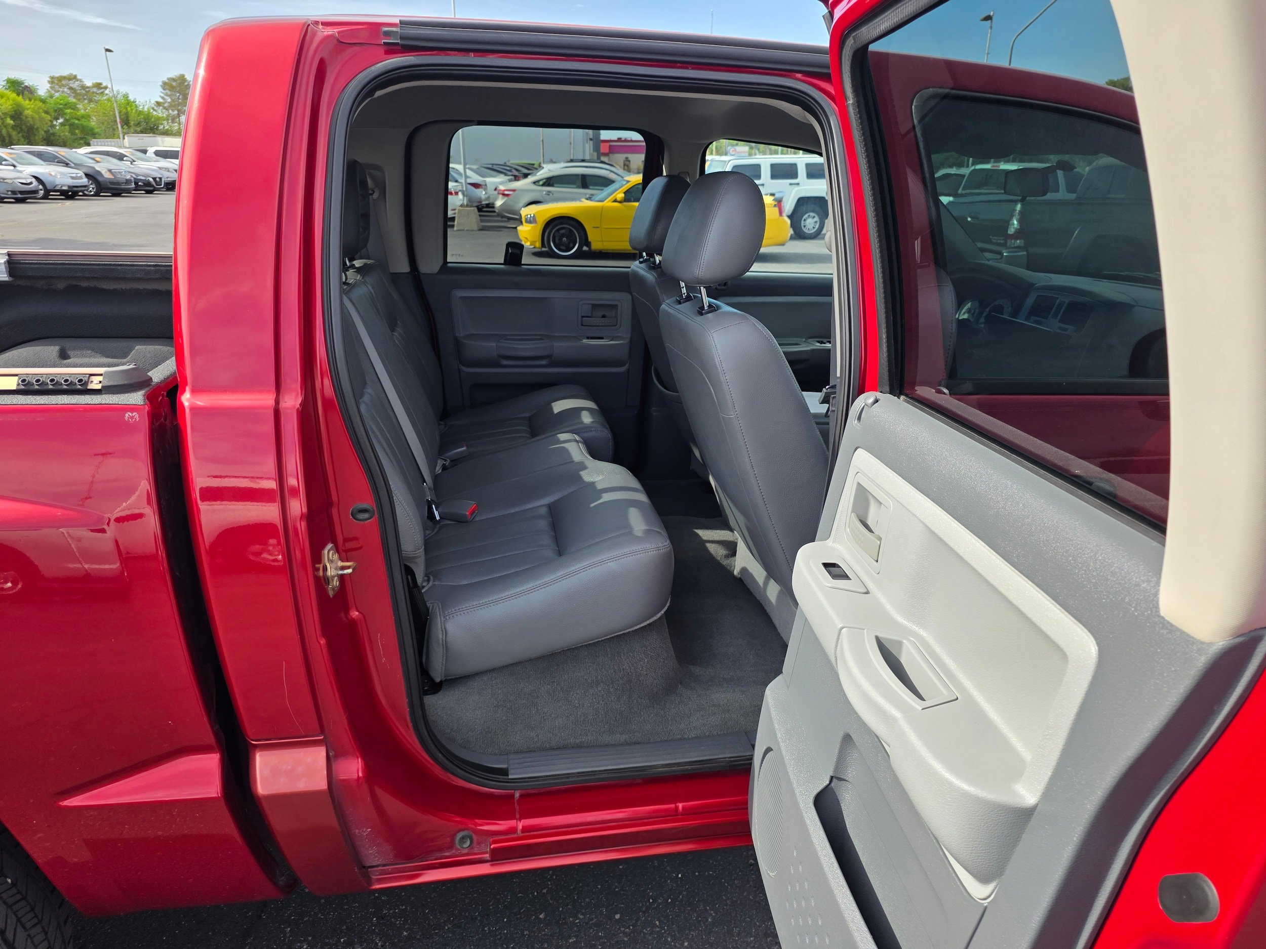 Used 2007 Dodge Dakota SLT w/ Trailer Tow Group RWD image 21