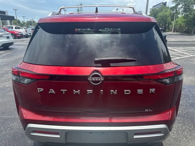Used 2024 Nissan Pathfinder SL w/ SL Premium Package FWD image 5