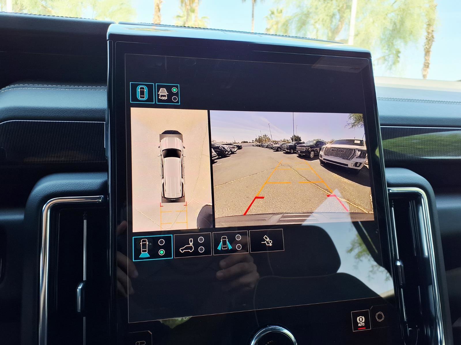 Certified 2026 GMC Yukon XL Elevation image 23