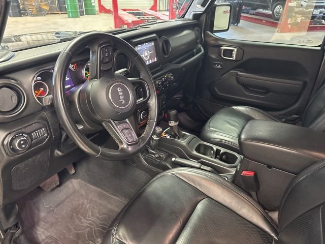 Used 2022 Jeep Gladiator Willys image 11