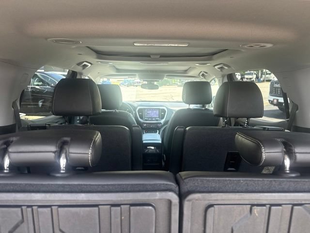 Used 2023 GMC Acadia SLT w/ Preferred Package AWD/4WD image 25