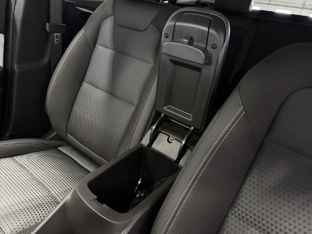 New 2026 Chevrolet Trax LT w/ LT Convenience Package FWD image 22