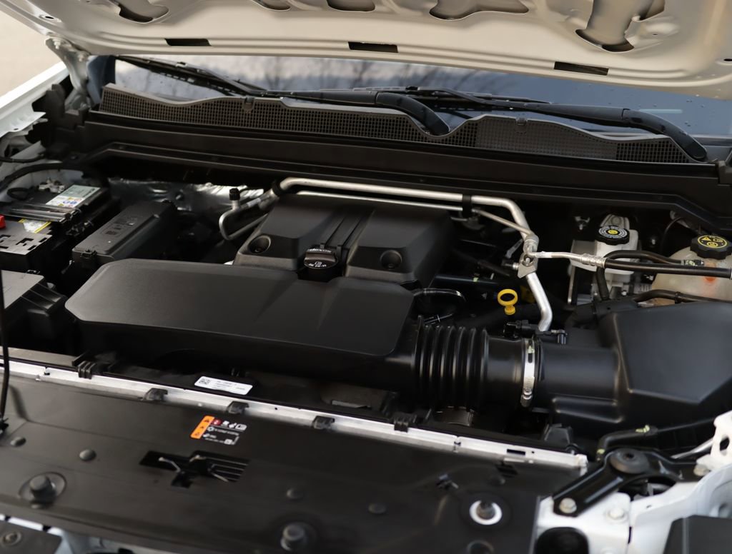 Certified 2023 Chevrolet Colorado Trail Boss w/ Technology Package image 32