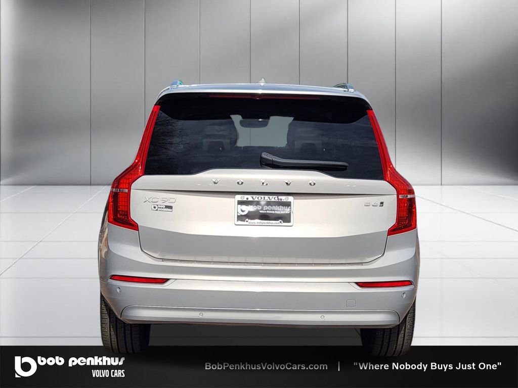 Used 2023 Volvo XC90 B6 Core w/ Protection Package Premier AWD/4WD image 26