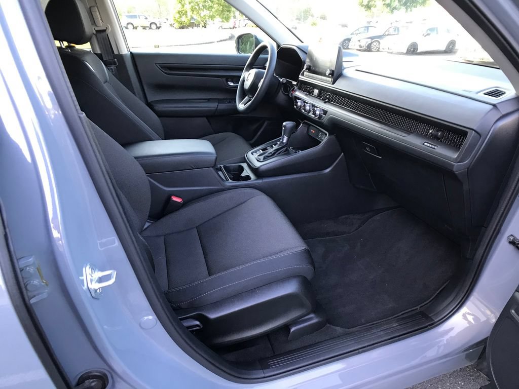 Certified 2025 Honda CR-V LX image 28