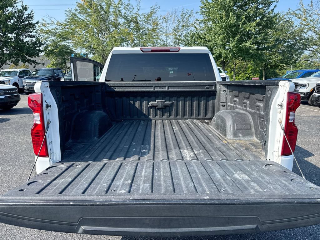Used 2021 Chevrolet Silverado 1500 W/T w/ WT Value Package AWD/4WD image 23