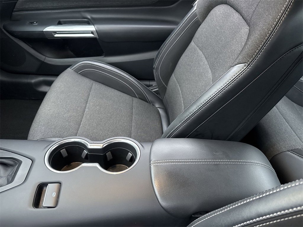 Used 2024 Ford Mustang Coupe image 19