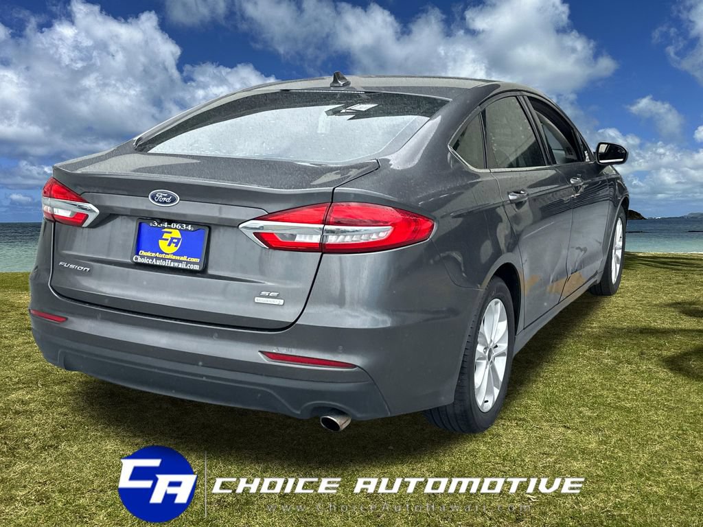 Used 2019 Ford Fusion SE FWD image 8