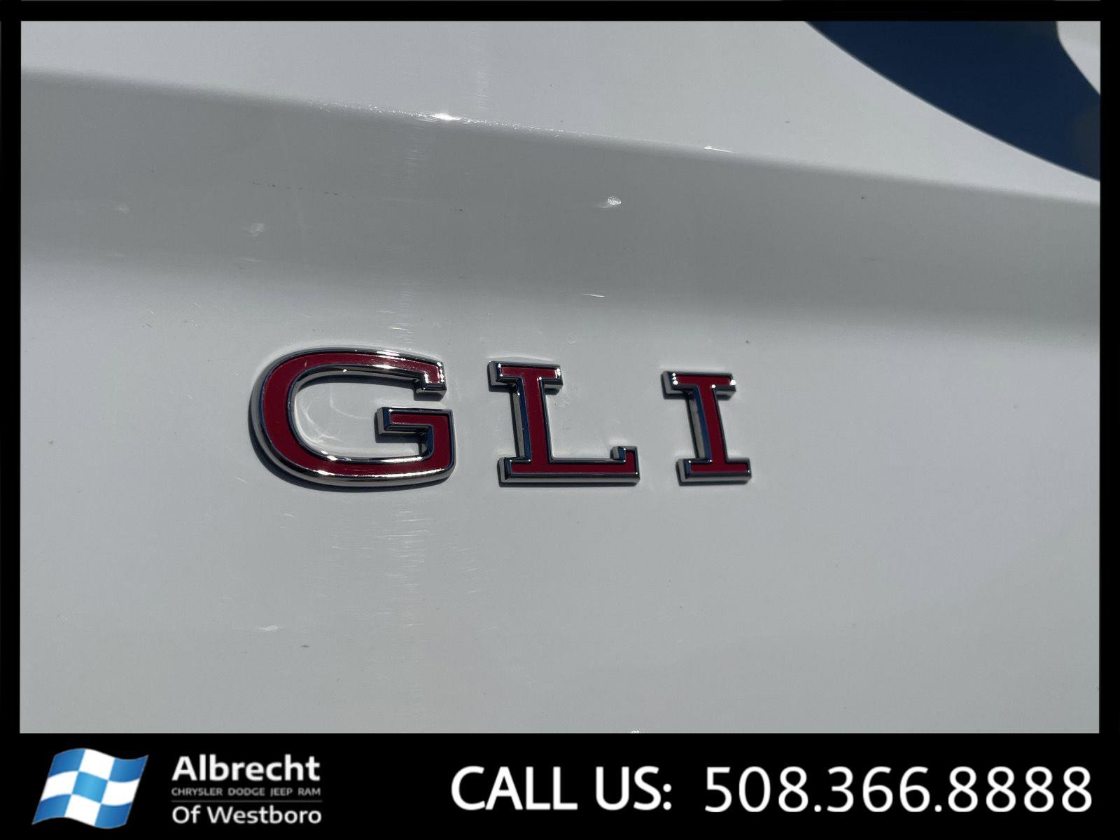 Used 2025 Volkswagen Jetta GLI Autobahn image 30