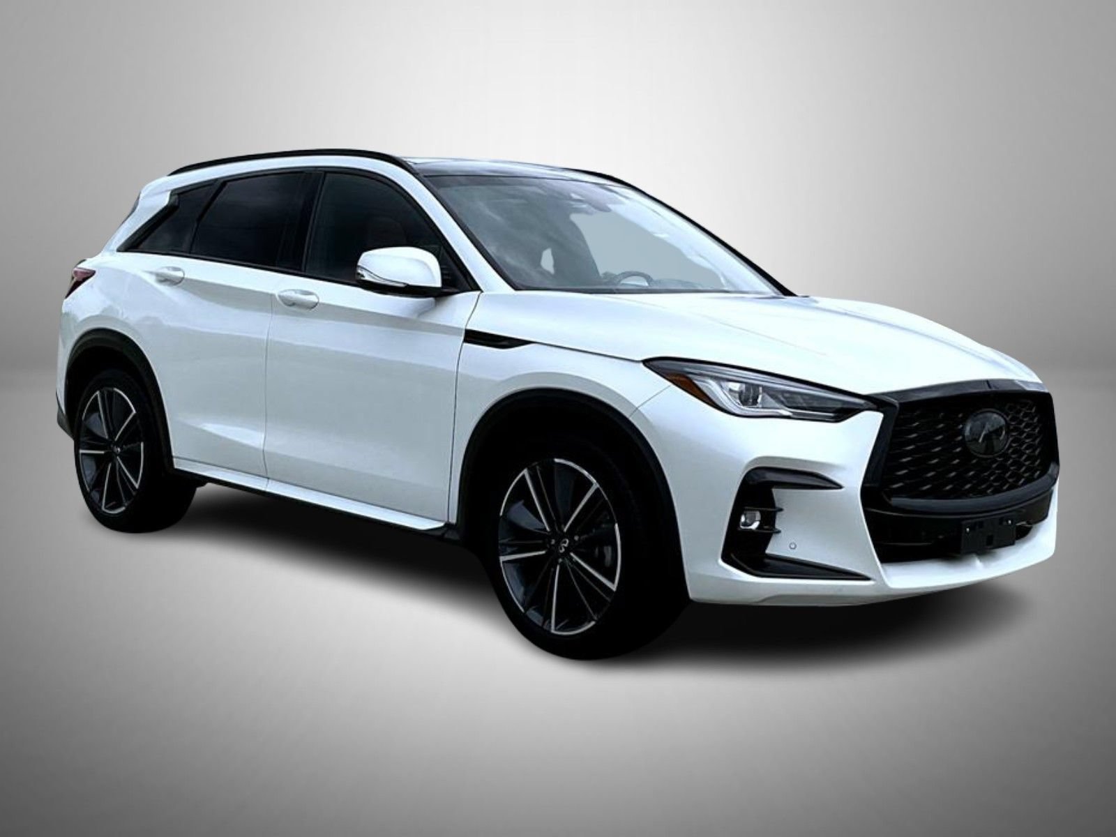 Used 2025 INFINITI QX50 Sport AWD/4WD image 3