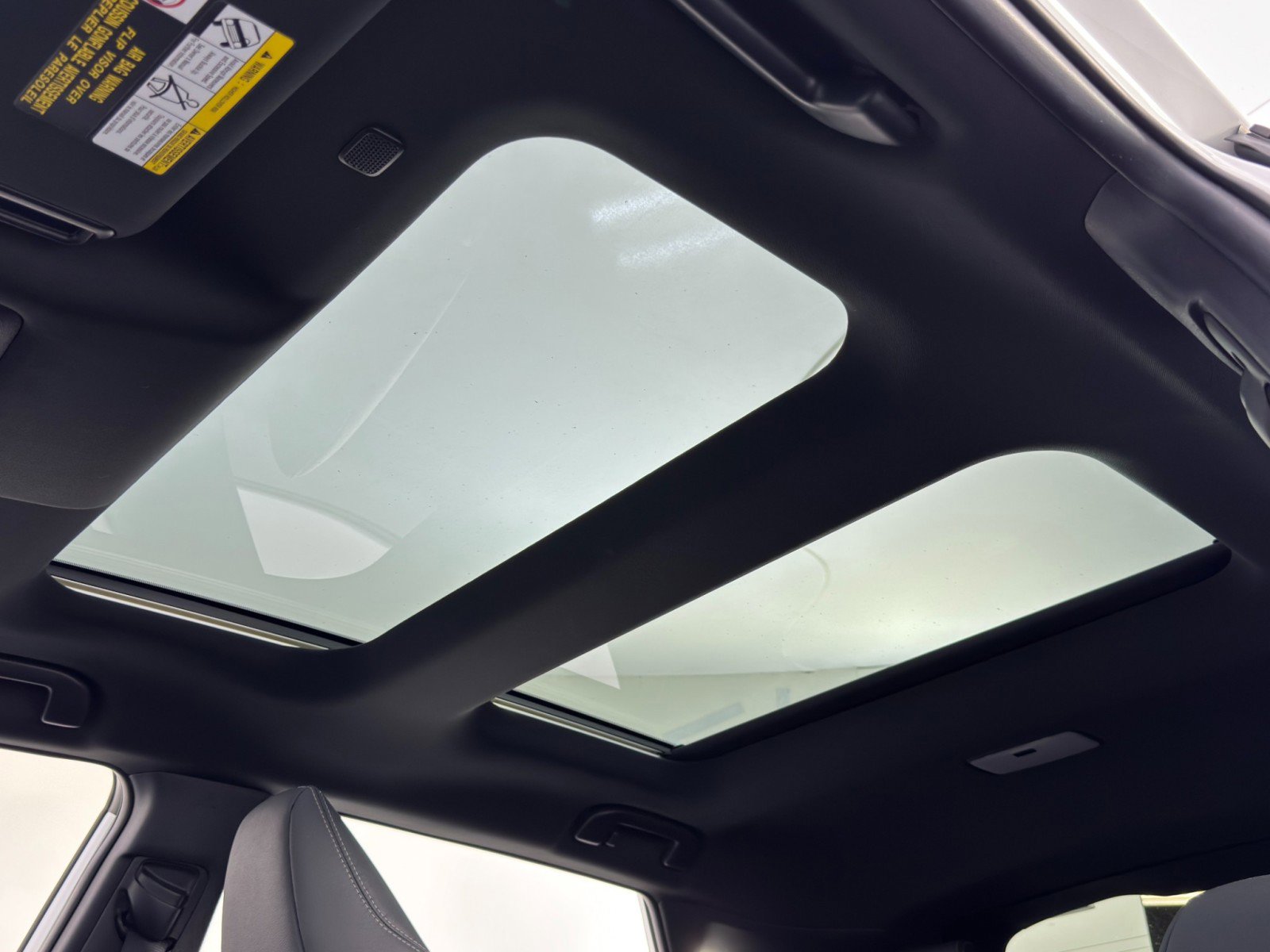 Used 2024 Toyota bZ4X Limited image 10