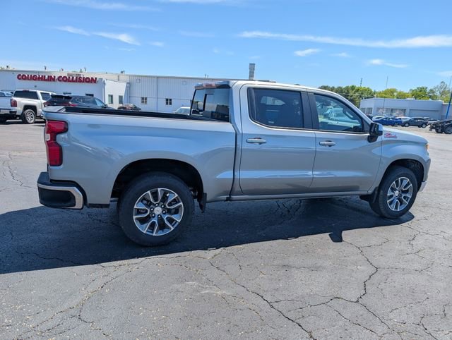 New 2026 Chevrolet Silverado 1500 LT w/ Z71 Off-Road Package AWD/4WD image 9