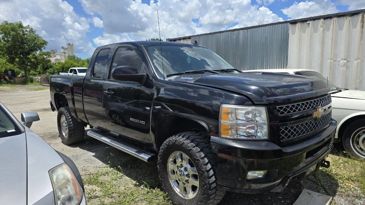 Used 2013 Chevrolet Silverado 2500 LT w/ Z71 Appearance Package image 4