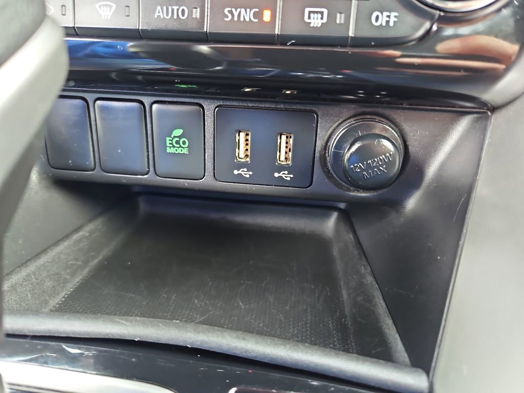 Used 2024 Mitsubishi Eclipse Cross SE image 21