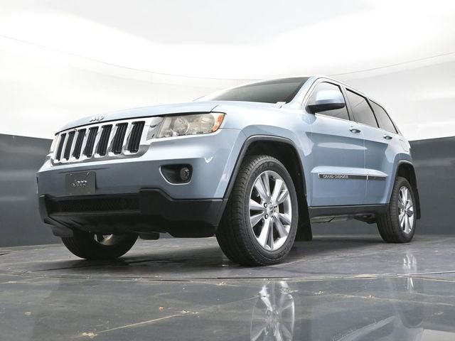 Used 2012 Jeep Grand Cherokee Laredo RWD image 30