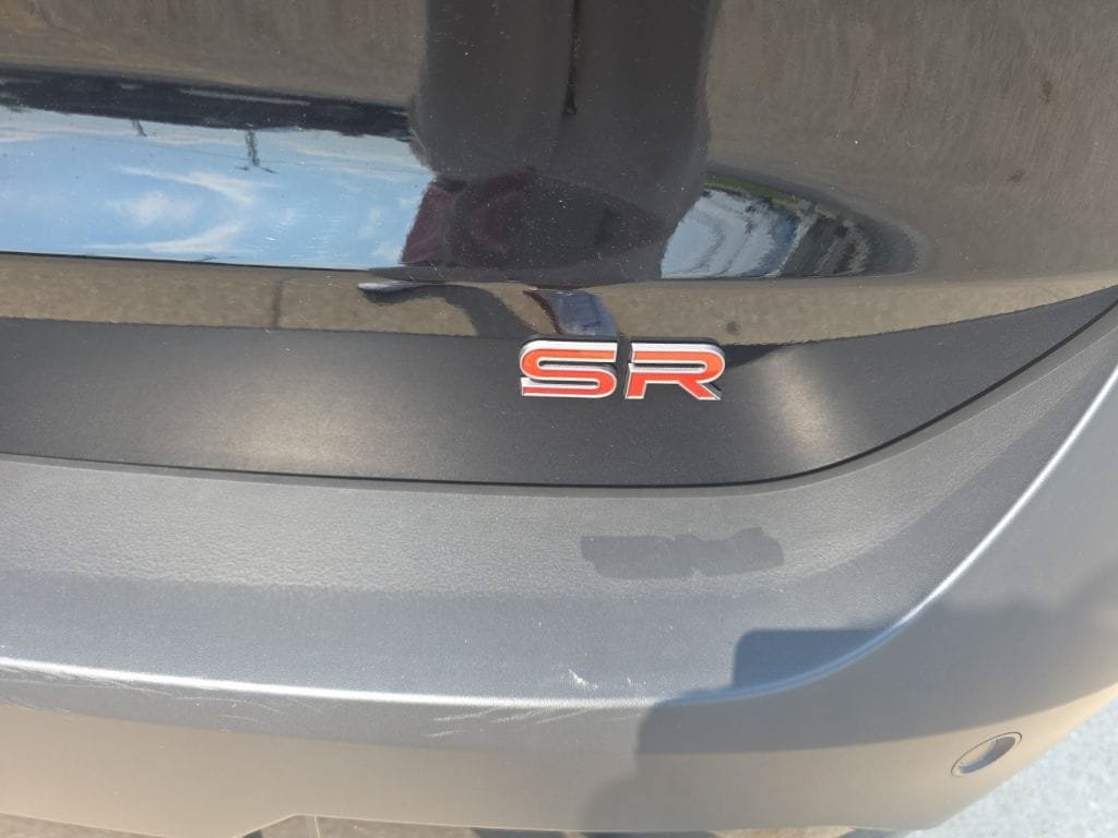 Certified 2025 Nissan Kicks SR FWD image 5