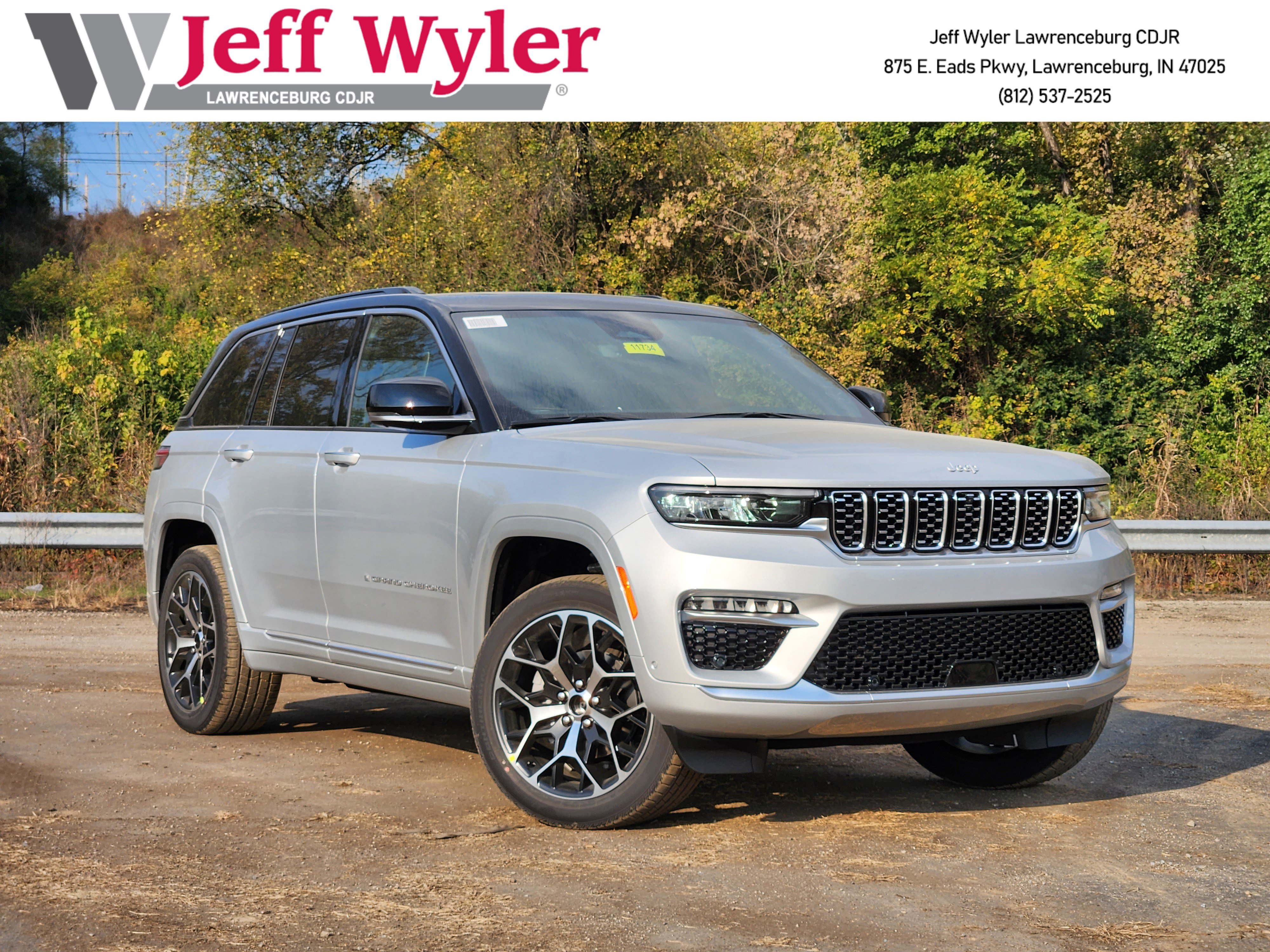 New 2025 Jeep Grand Cherokee Summit AWD/4WD image 1