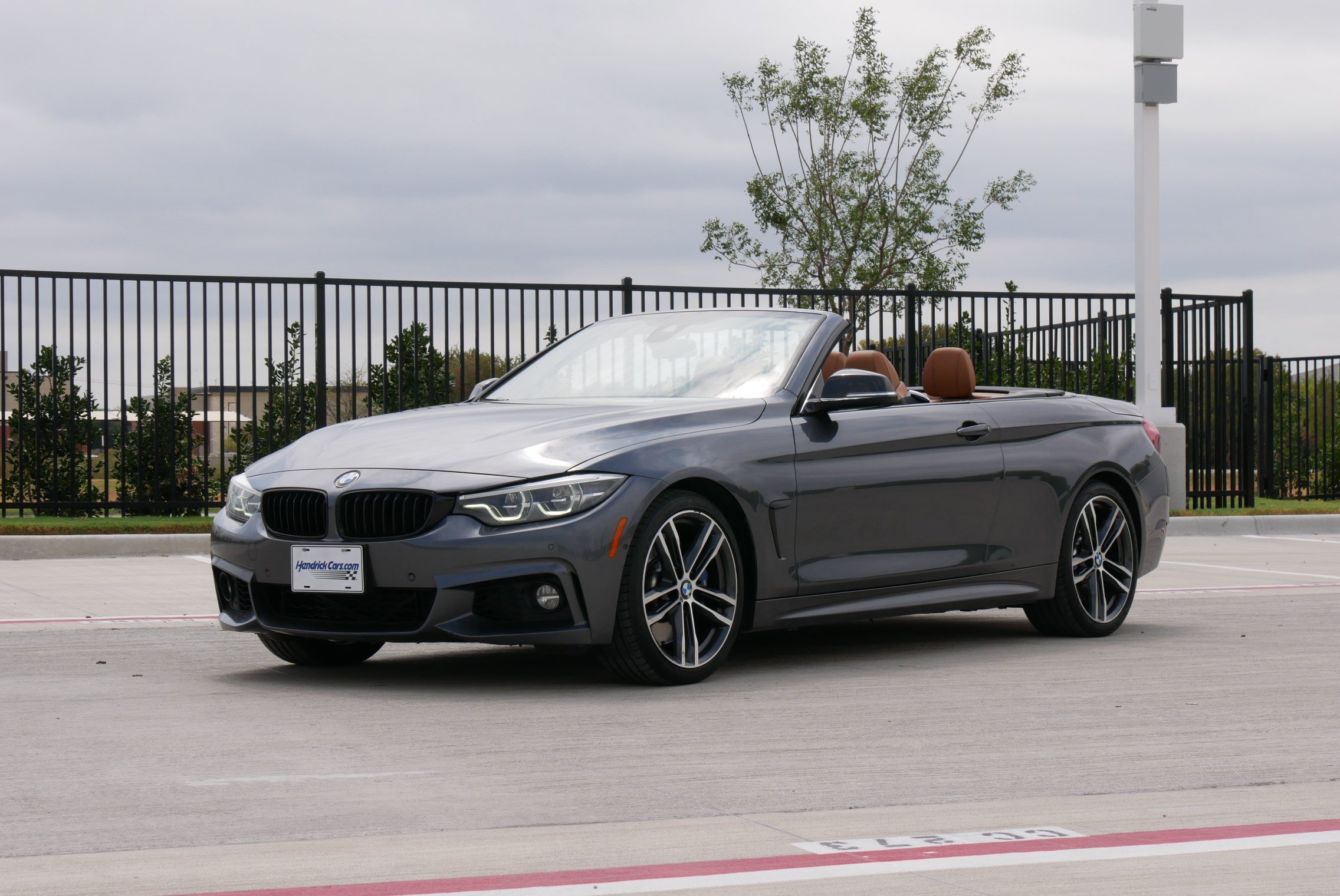 Used 2018 BMW 440i Convertible w/ M Sport Package RWD image 3