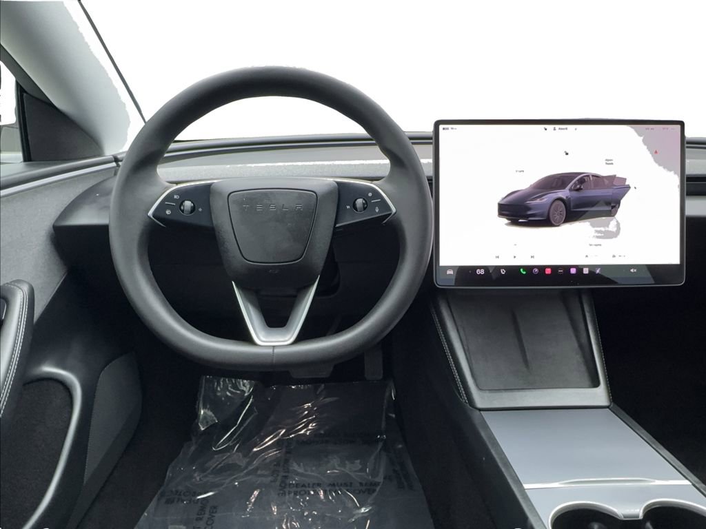 Used 2025 Tesla Model 3 image 34