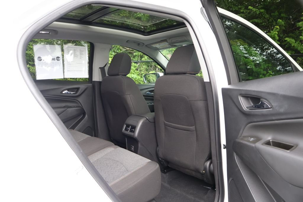 Used 2023 Chevrolet Equinox LT AWD/4WD image 49