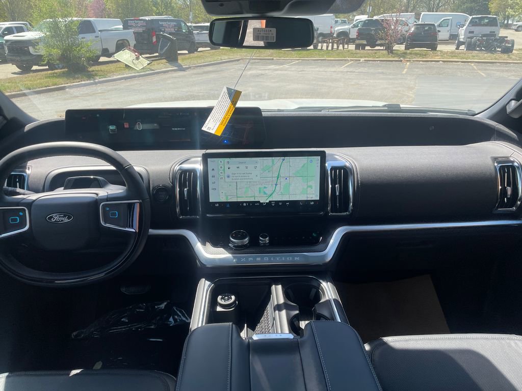 New 2025 Lincoln Corsair Reserve w/ Jet Appearance Package image 20