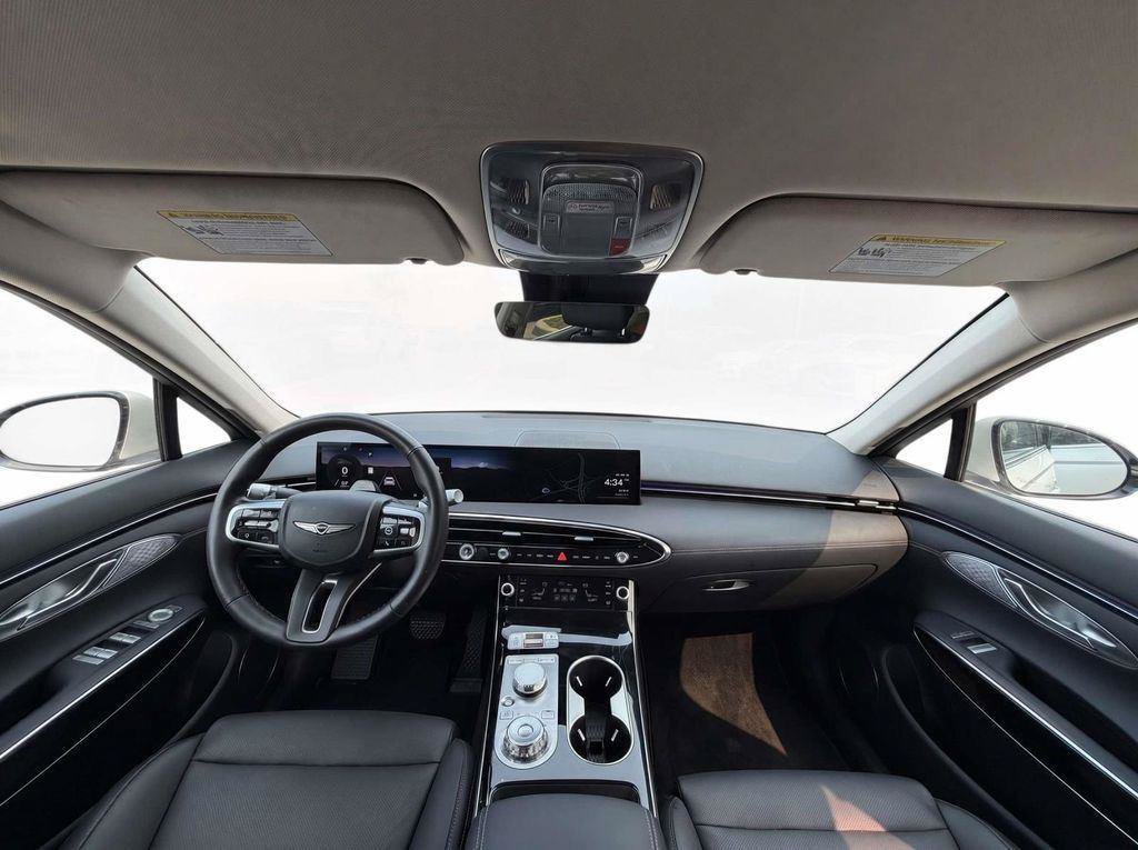 Used 2026 Genesis GV70 2.5T AWD/4WD image 11