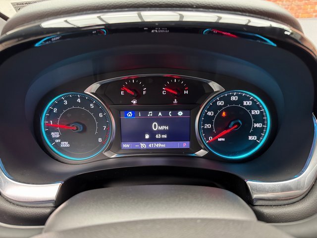 Used 2023 Chevrolet Traverse LT image 15