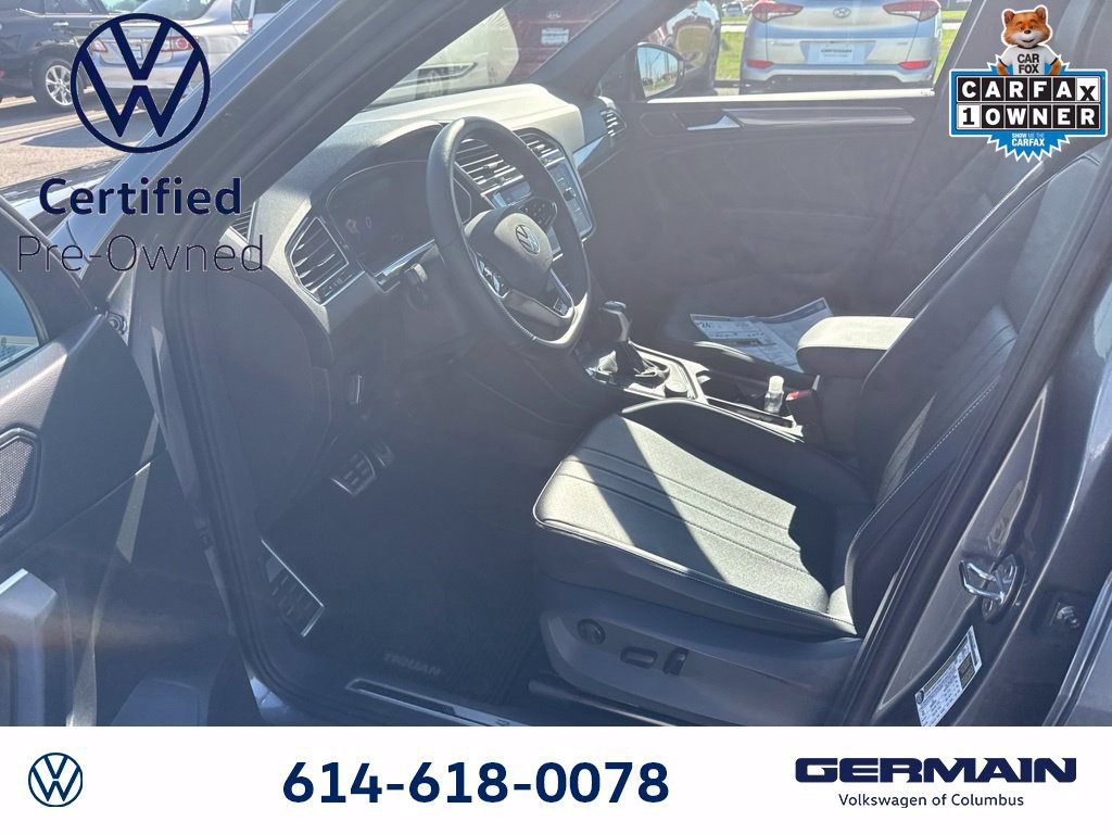 Used 2023 Volkswagen Tiguan SE R-Line AWD/4WD image 16