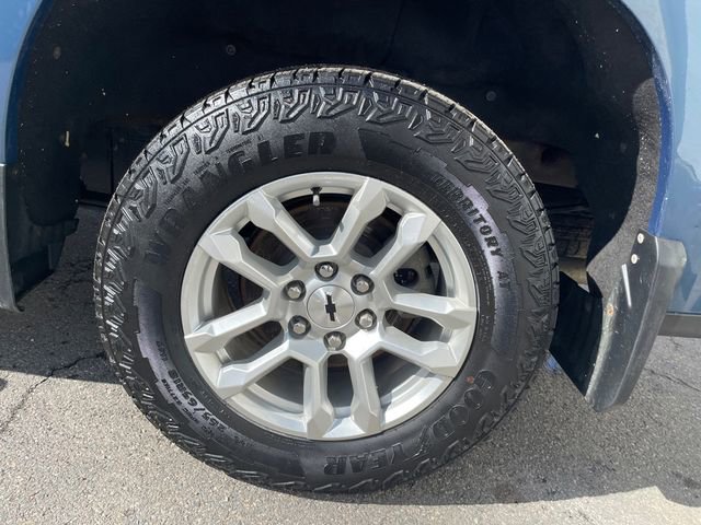 Used 2024 Chevrolet Silverado 1500 RST image 18