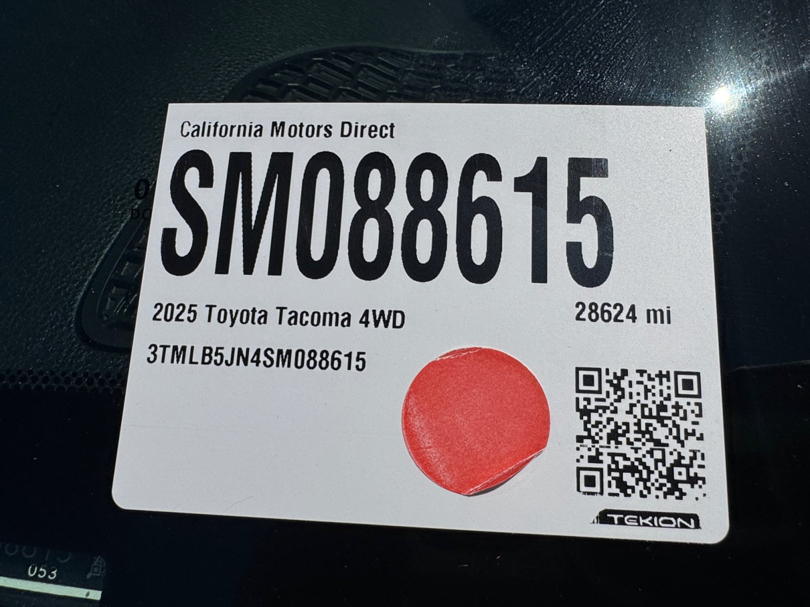 Used 2025 Toyota Tacoma SR5 AWD/4WD image 17