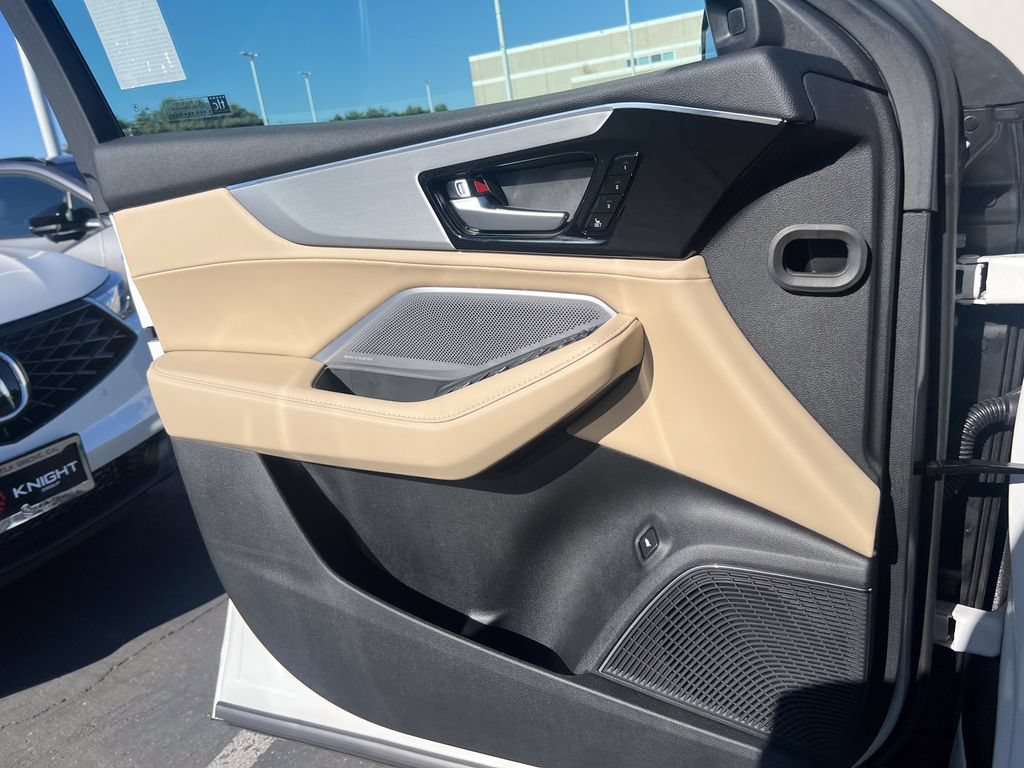 New 2026 Acura MDX w/ Technology Package FWD image 13