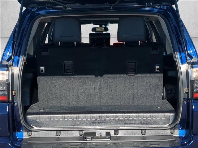 Used 2018 Toyota 4Runner SR5 Premium image 4