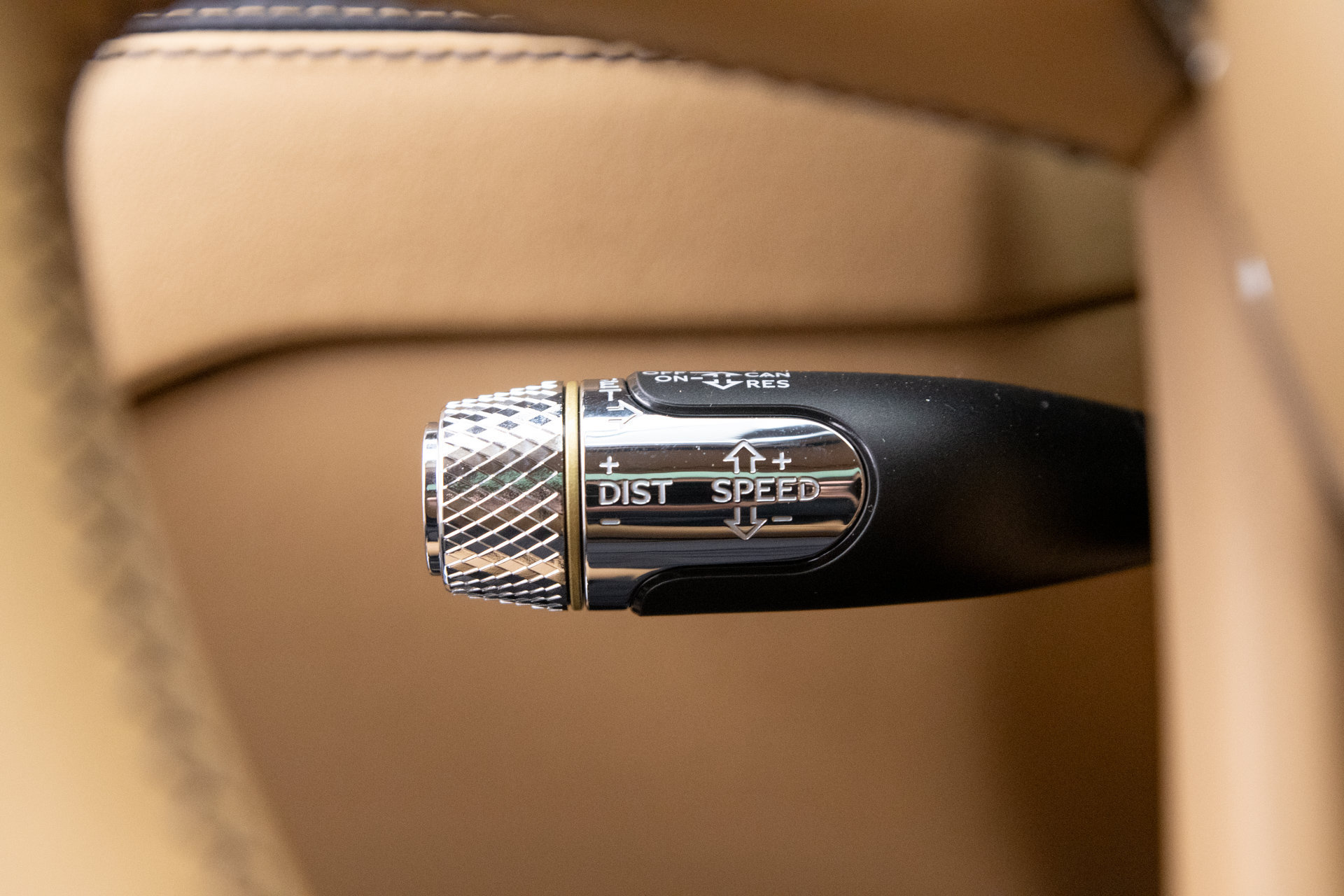 New 2026 Bentley Flying Spur Plug-In Hybrid AWD/4WD image 25