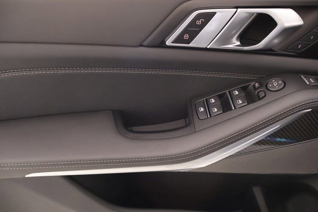 New 2026 BMW X5 M60i w/ Executive Package AWD/4WD image 17