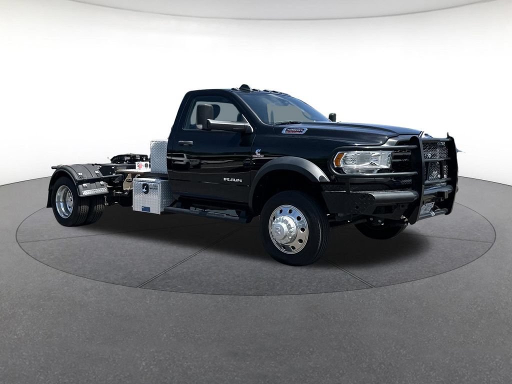 Used 2022 RAM 5500 Tradesman RWD image 8