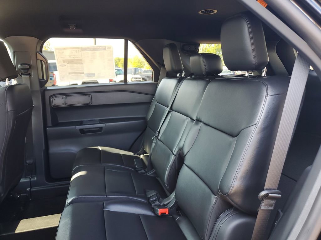 New 2026 Ford Explorer 4WD Police Interceptor image 8