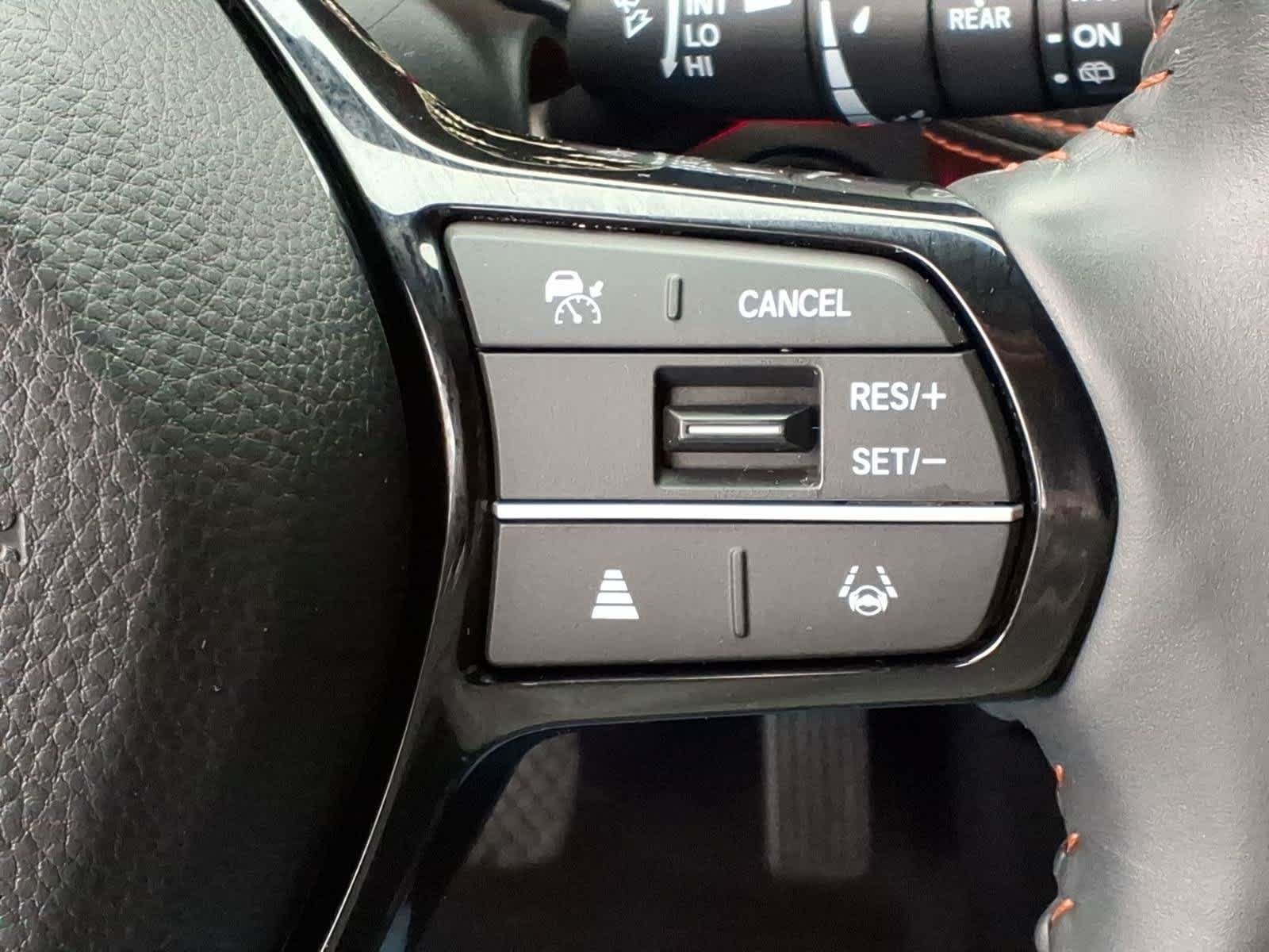 Used 2024 Honda HR-V Sport image 17