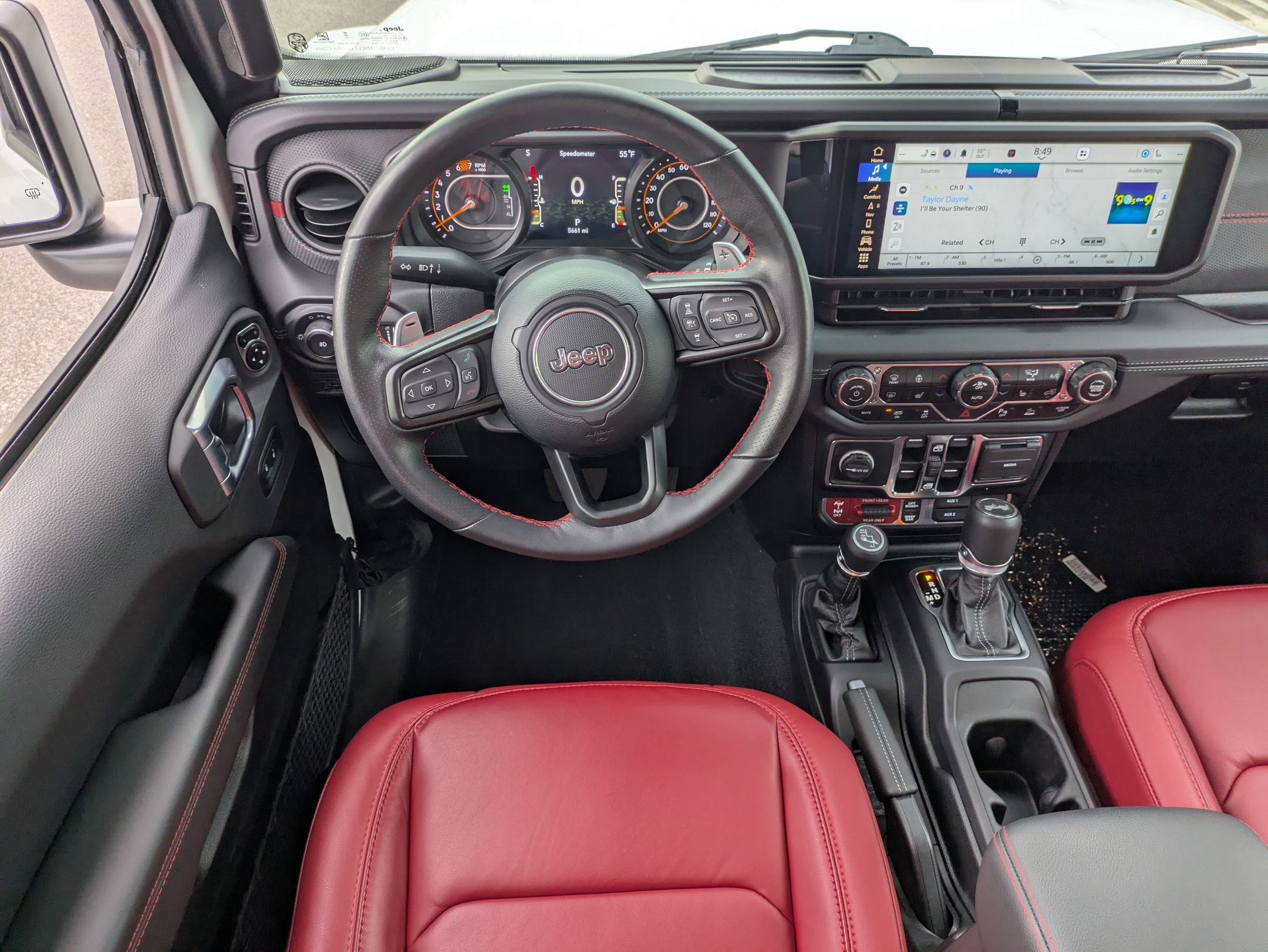 Used 2024 Jeep Wrangler Unlimited Rubicon 392 image 33