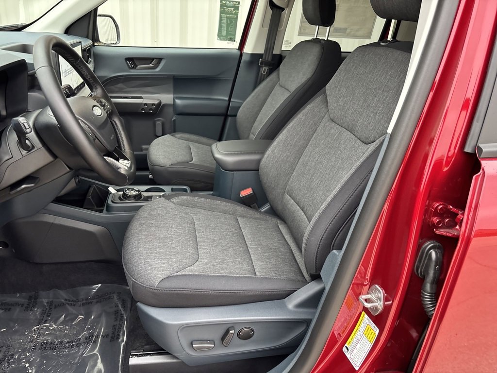 New 2025 Ford Maverick XLT w/ XLT Luxury Package image 12