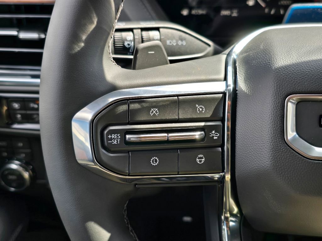 New 2026 GMC Yukon XL Denali image 19