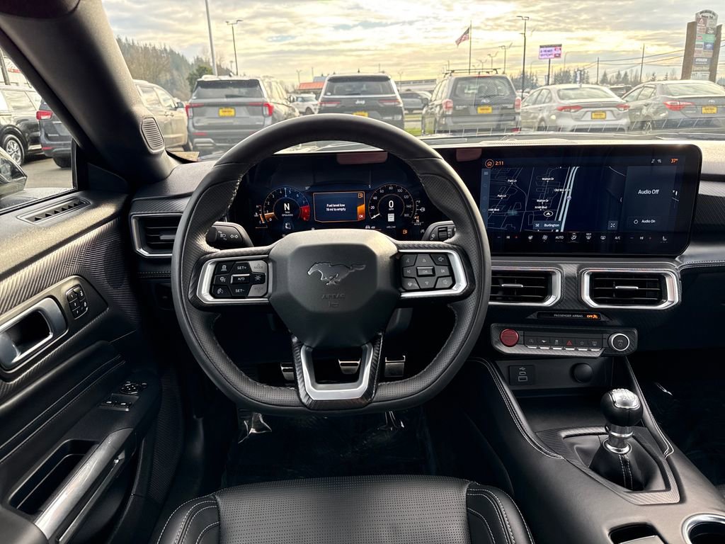 Used 2025 Ford Mustang GT Premium image 21